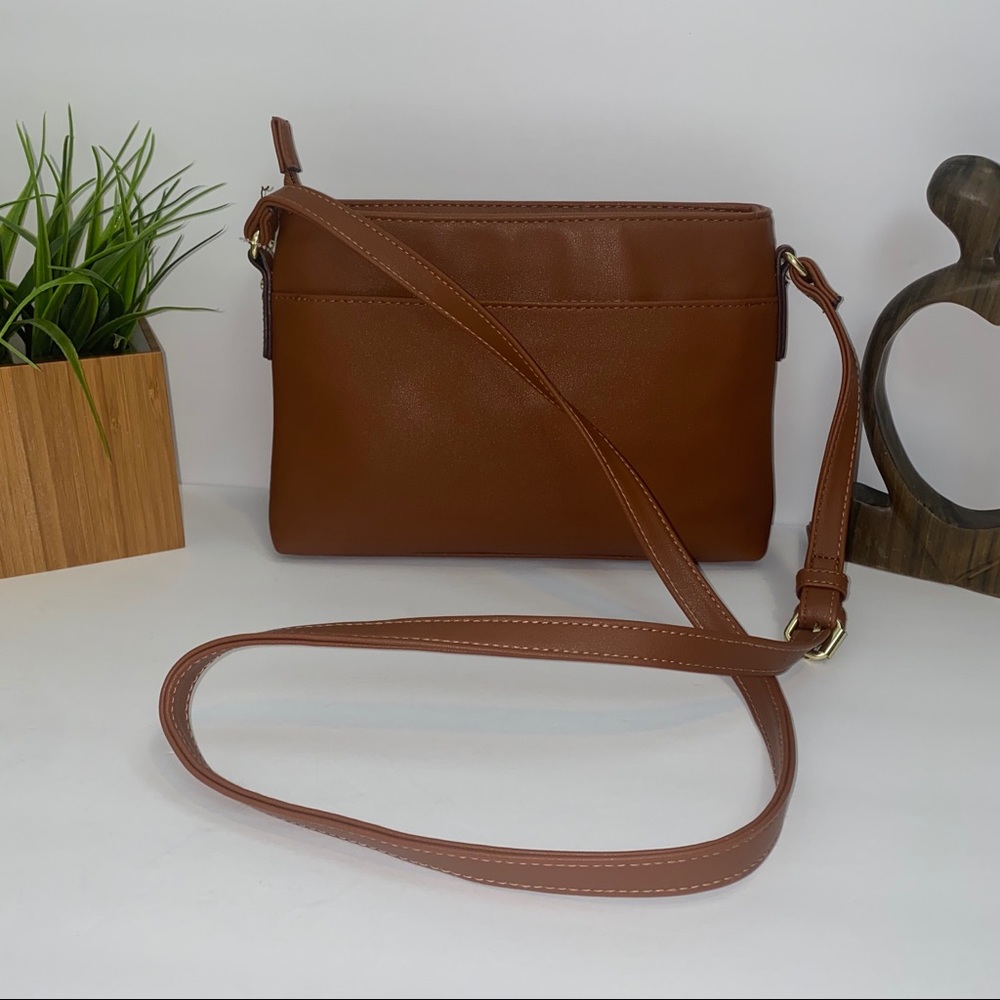 JONES NEW YORK Signature ⭐️NWT⭐️ Brown Crossbody - Picture 3 of 4